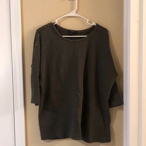 Hunter green sweater